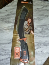 BEAR GRYLLS Gerber Macséta